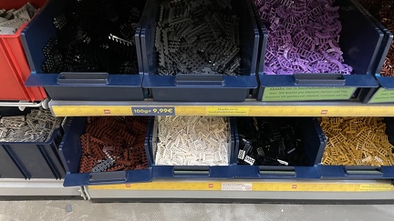 22-09-18 14-21-07 8378